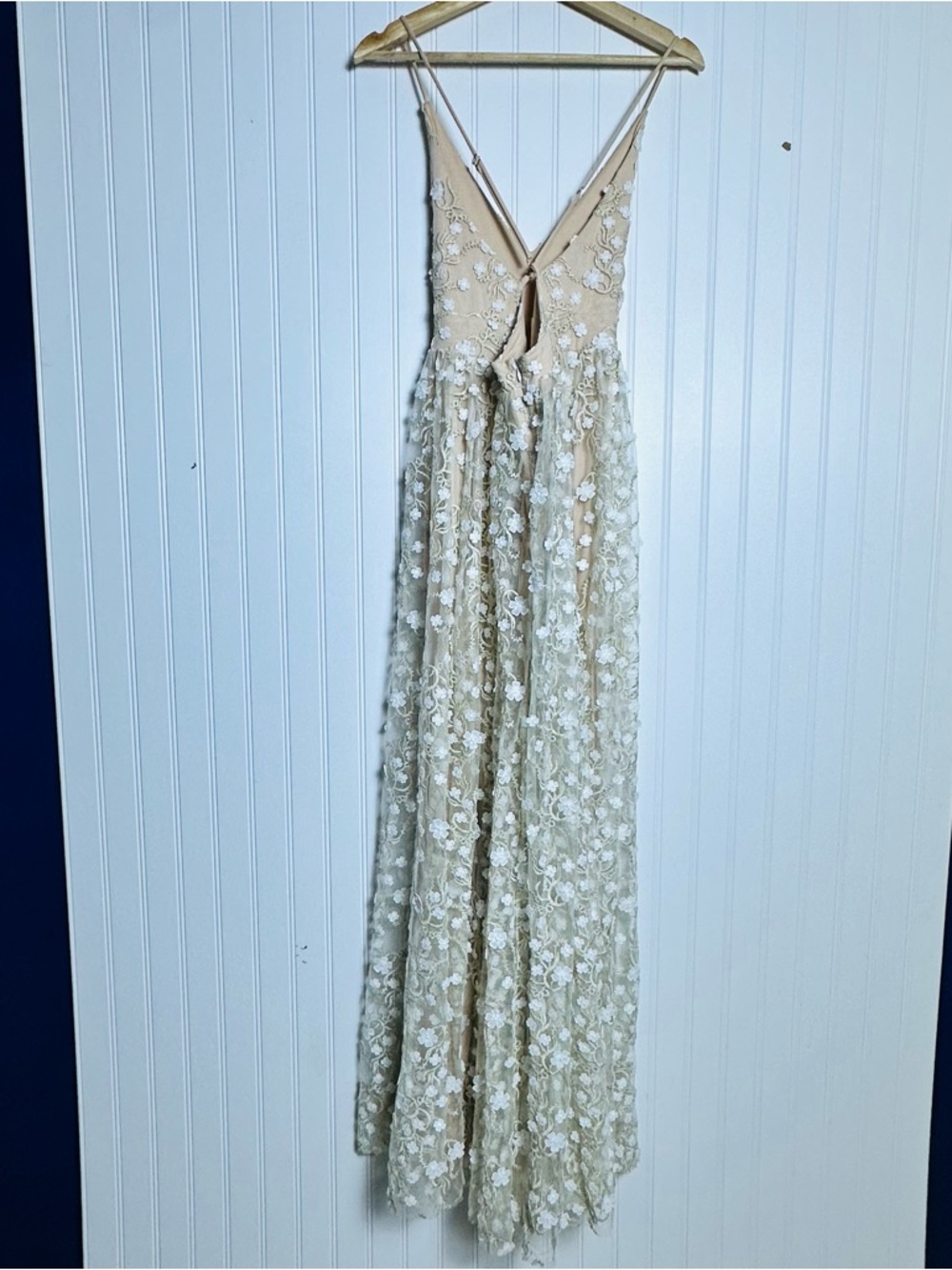 Altar’d State Maxi Dress Ivory Caledonia Strappy Floral Overlay Womens Size M - Picture 9 of 12